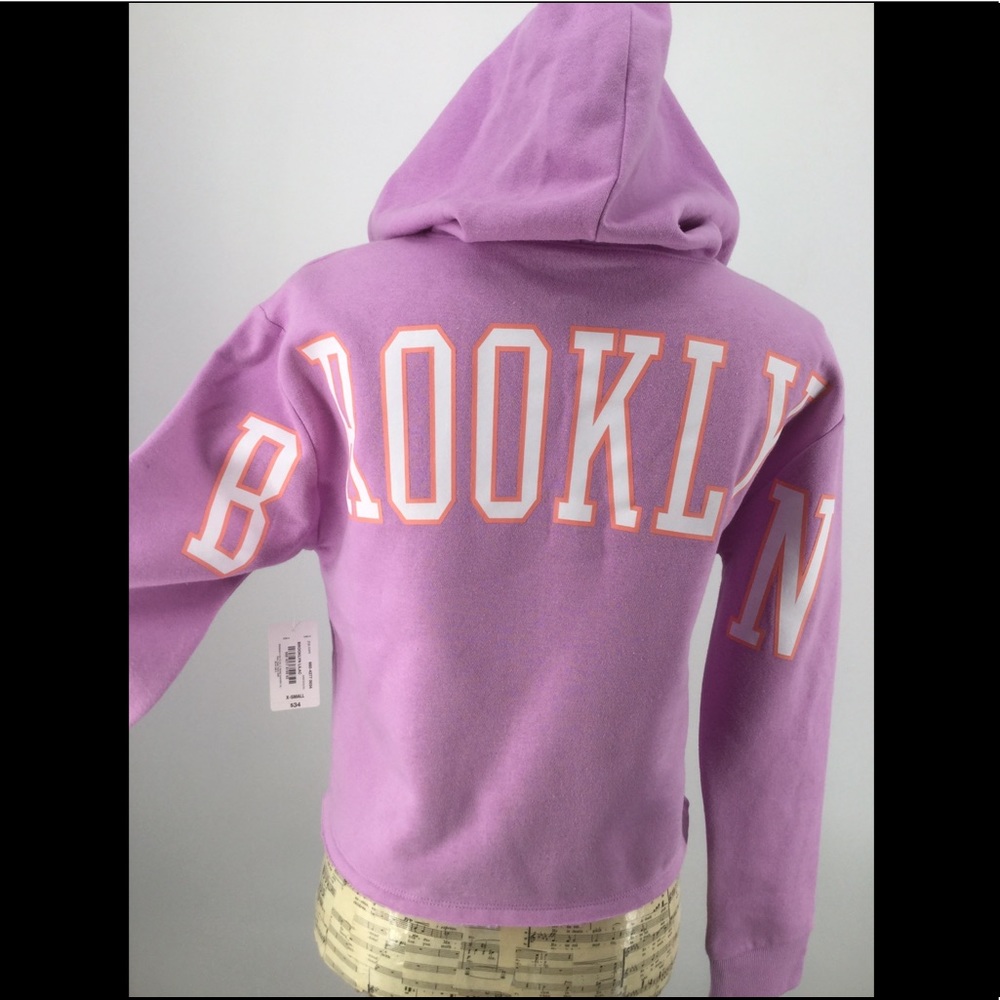 Flirtitude Active Size XS Lilac Crop Sweatshirt
